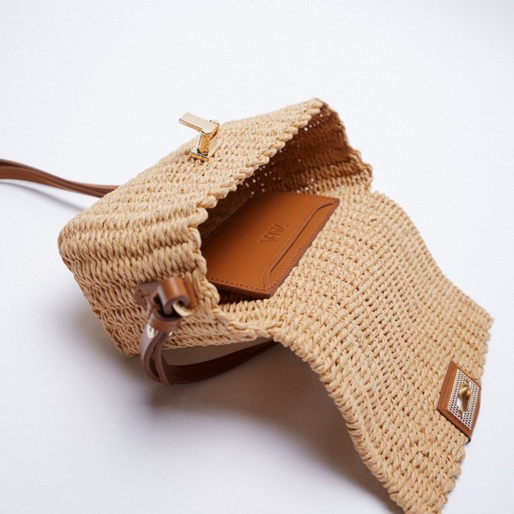Zara Natural Woven Crossbody bag - Picture 6 of 8